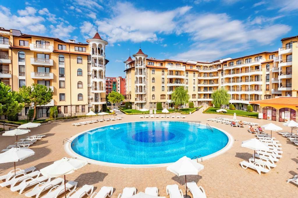 Holiday Apartcomplex Royal Sun Sunny Beach Exterior photo